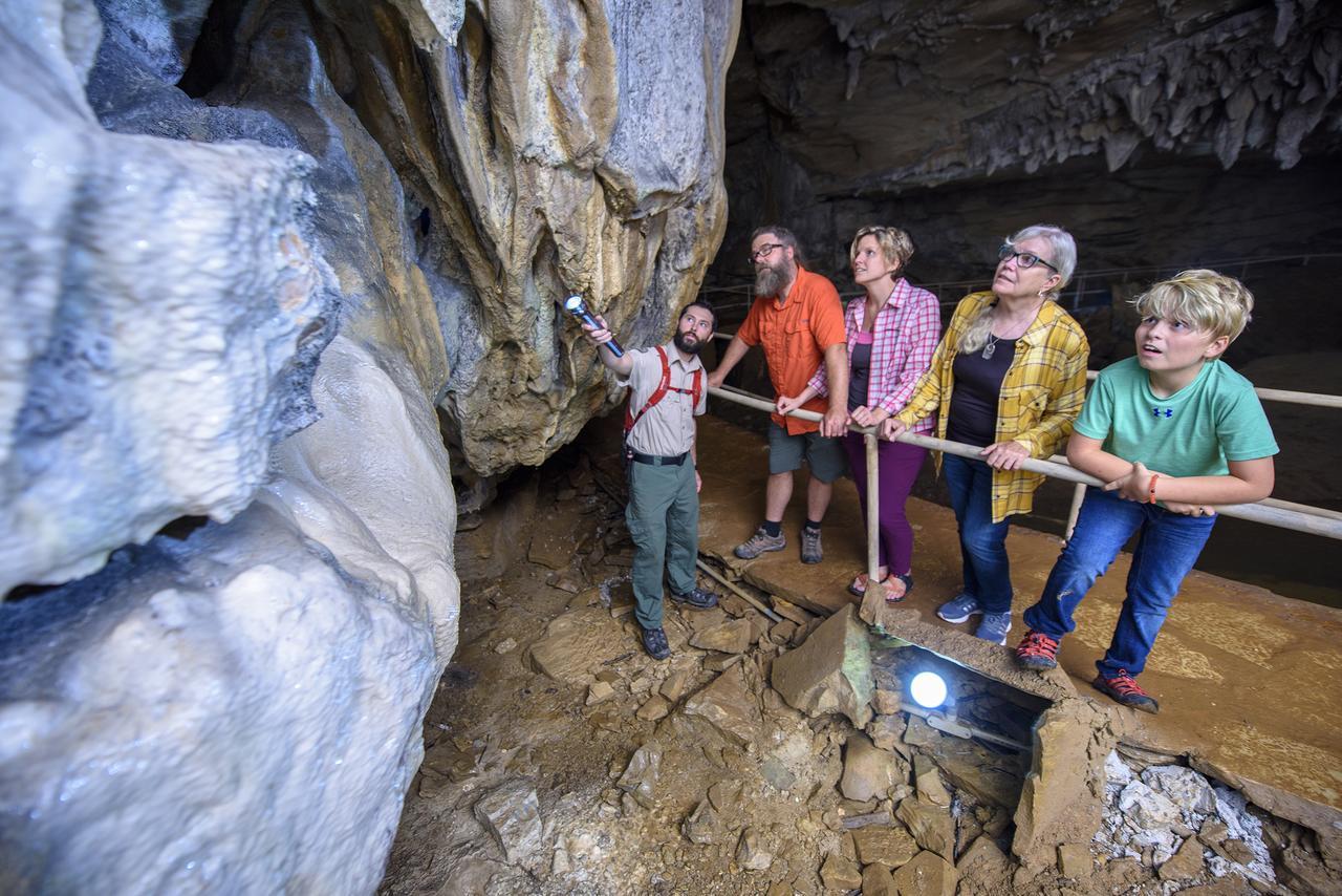 Carter Caves State Resort Park Olive Hill Eksteriør bilde